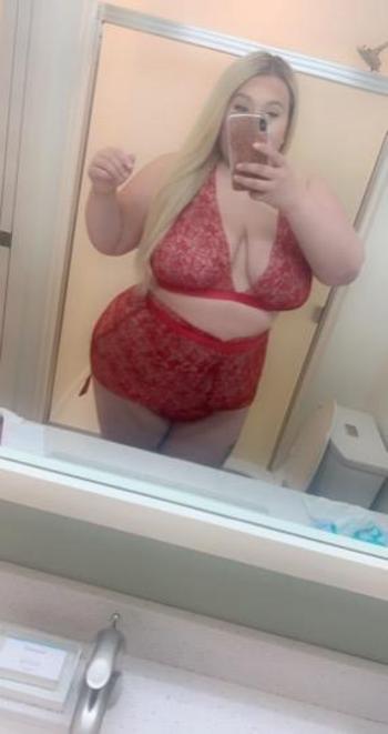 Paris, 23  female escort, Bellingham