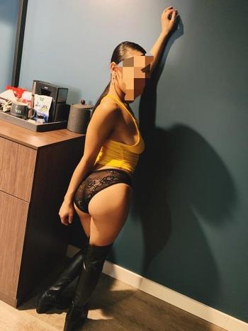 Missmelissajones69 , 23 Mixed female escort, Bellingham