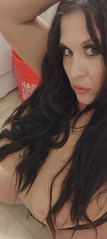 Deja, 34 Caucasian female escort, Bellingham